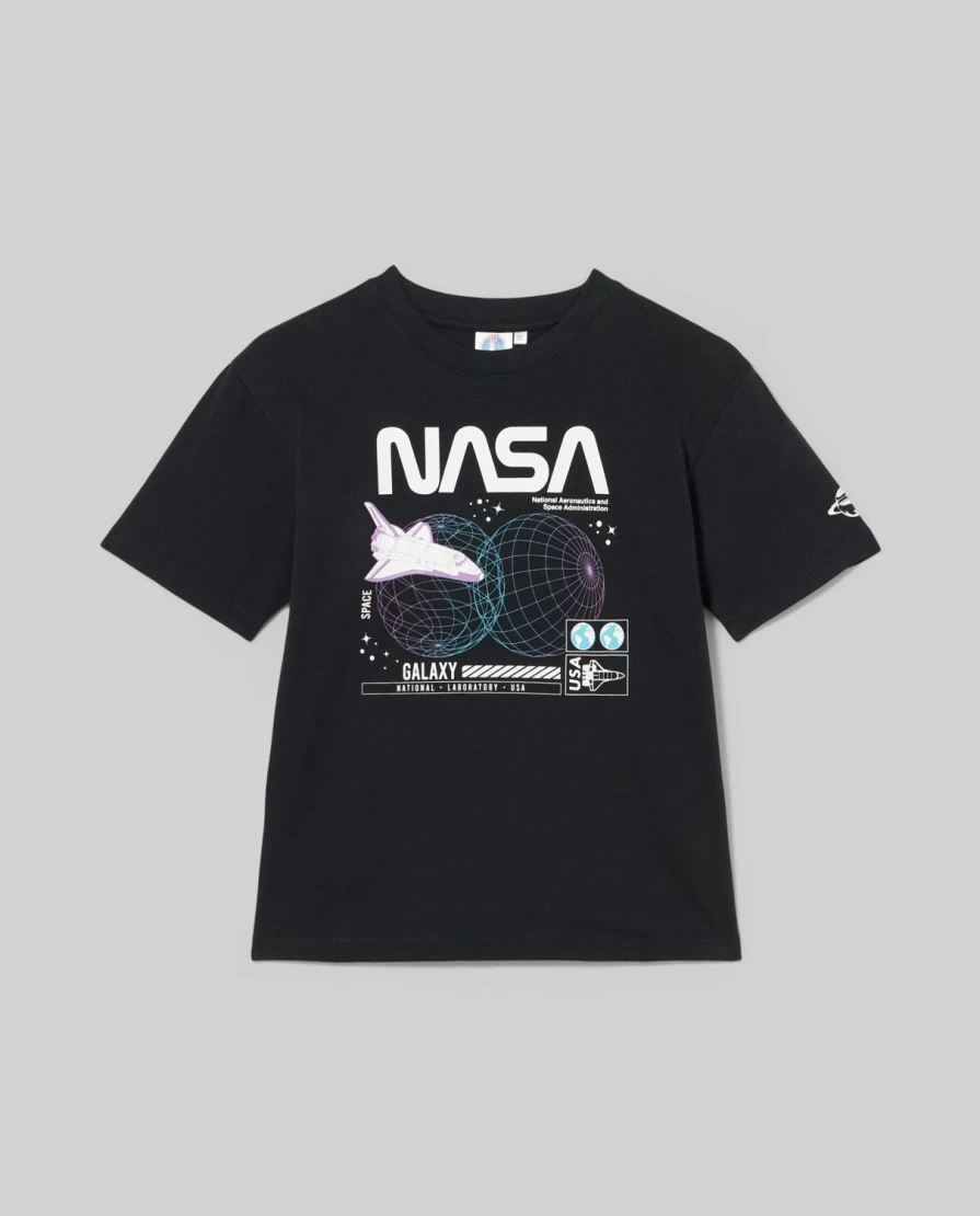 "Blukids Youth Pure Cotton Boys T-Shirt - Soft Comfortable Casual Tee for Kids"