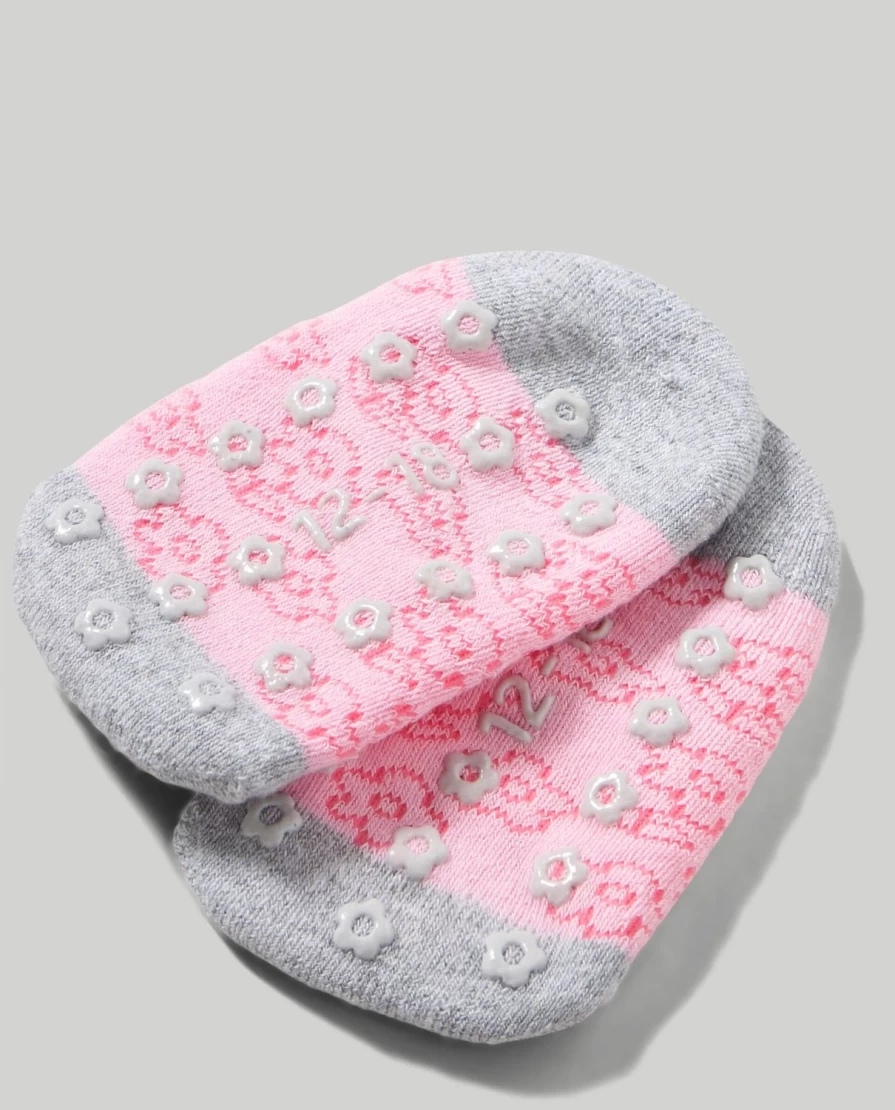 Blukids Non-Slip Baby Socks for Newborns - Soft Anti-Slip Grips for Infants