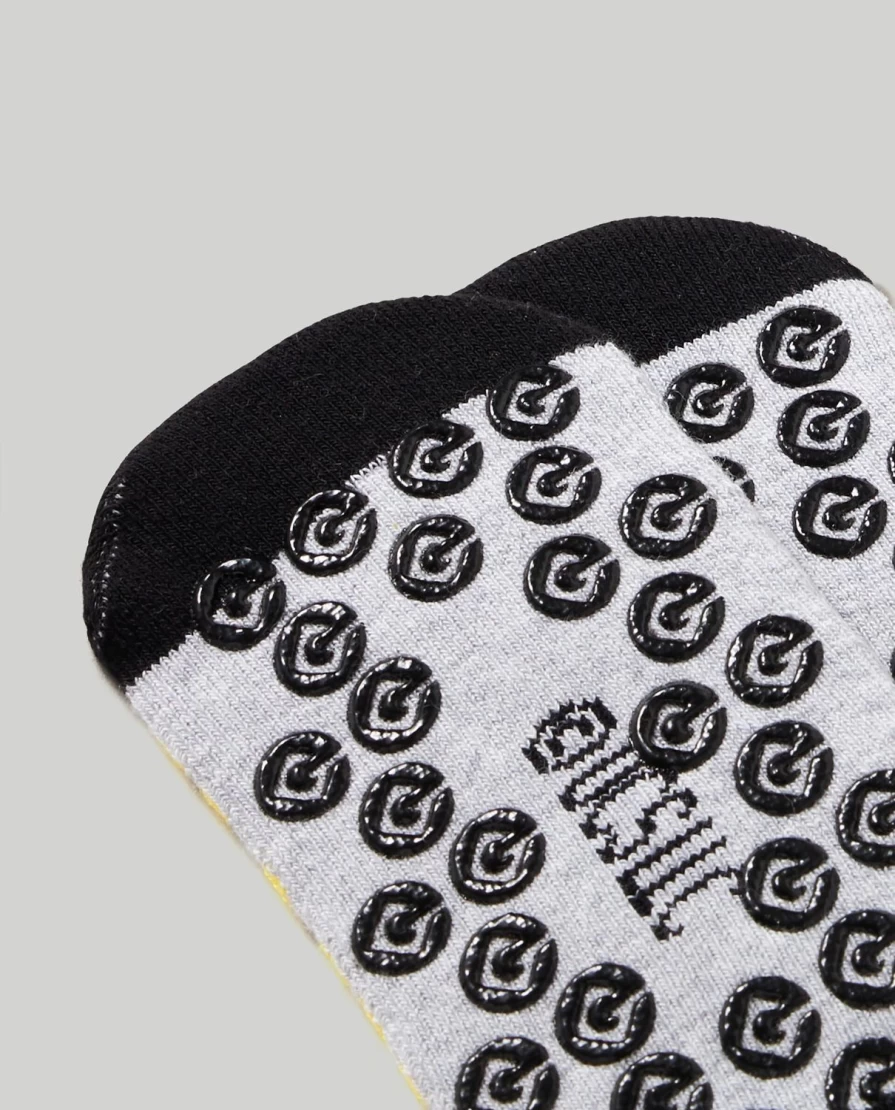 Blukids Non-Slip Minions Socks for Kids - Fun & Grippy Children's Ankle Socks